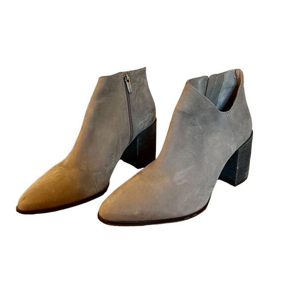 Vince Camuto grey pointed toe booties size 9 - Picture 1 of 9